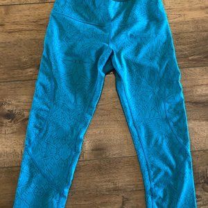 ZELLA Cropped Blue/Green Leggings, Size XS